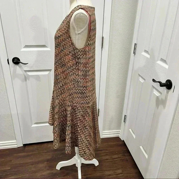 Maeve (Anthropologie) sleeveless muted color Chevron dress - Picture 8 of 13